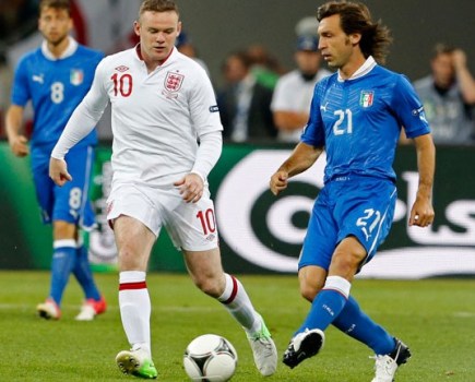 Wayne Rooney Andrea Pirlo