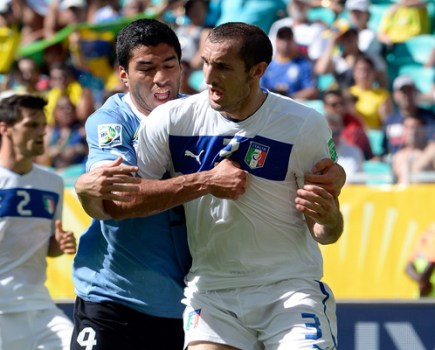 Luis Suarez and Giorgio Chiellini