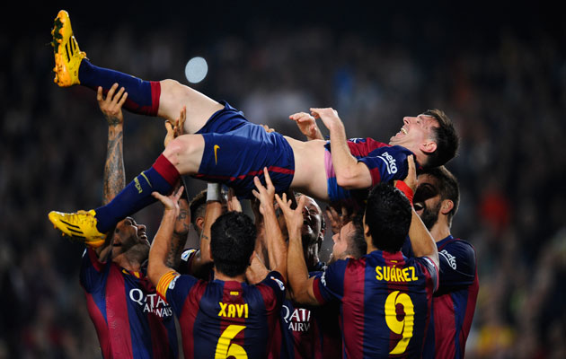 Lionel Messi breaks record