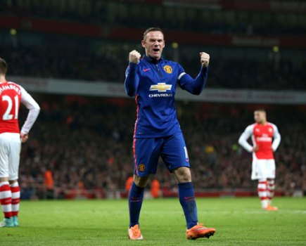 Wayne Rooney celebrates Manchester United opener