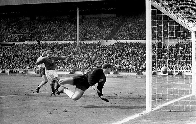 Geoff Hurst controversial goal 1966