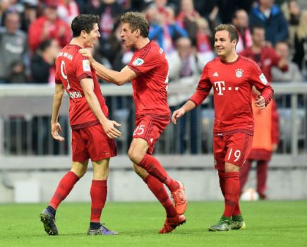 Robert Lewandowkski says Mario Gotze should stay at Bayern