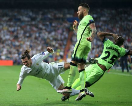 Gareth Bale is expected to miss Valencia clash