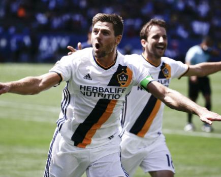 Steven Gerrard would like to return to Liverpool soon