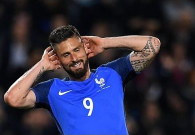 Giroud boos unfair - Deschamps