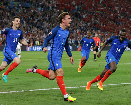 Griezmann celebrates
