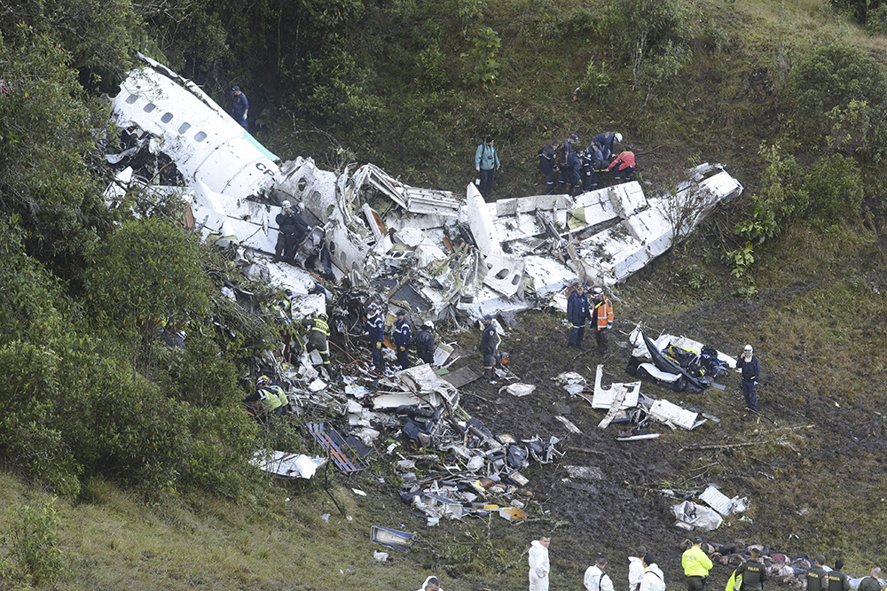 出航 Official report into Chapecoense plane crash blames pilot and airline