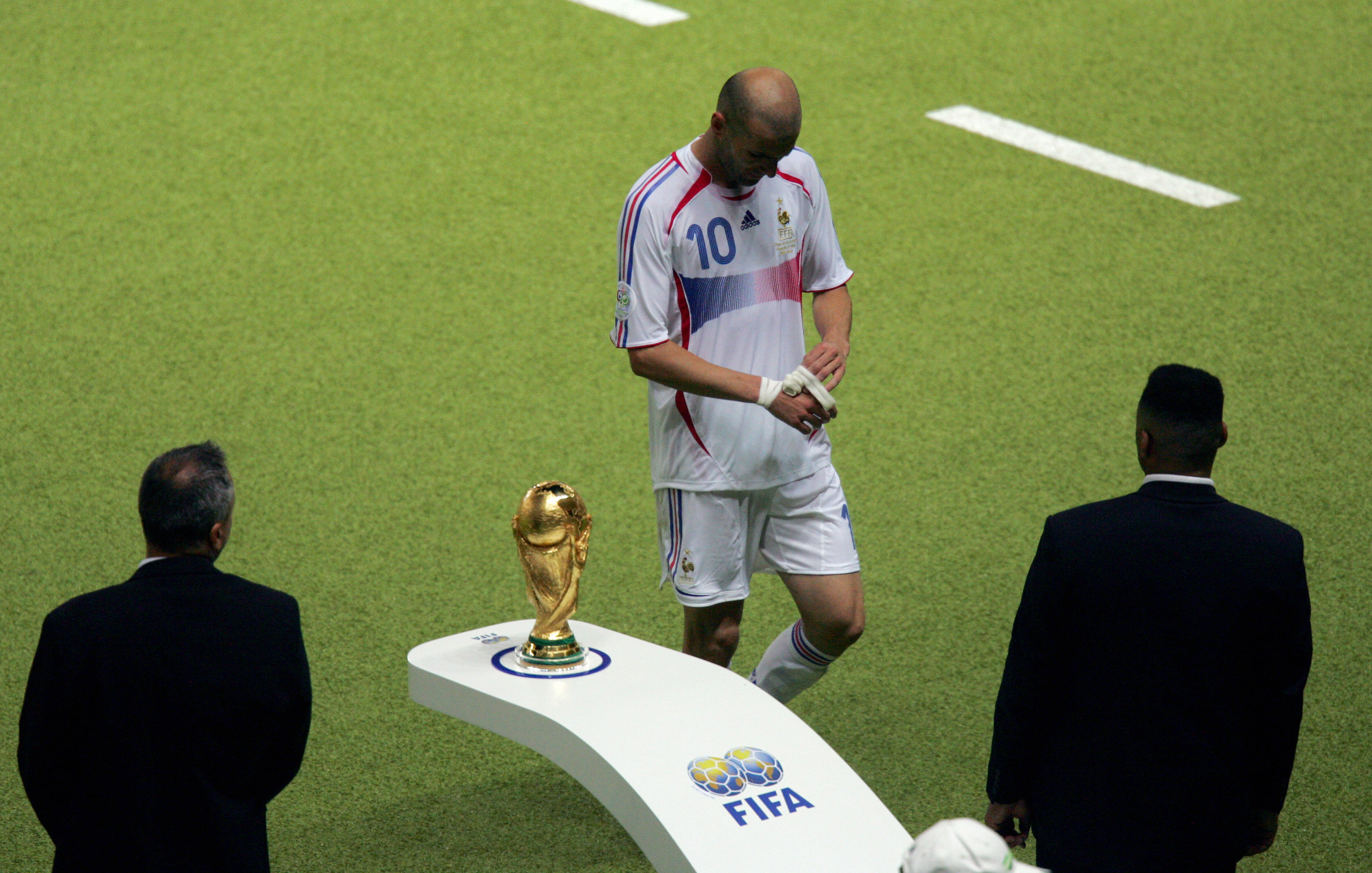 who won the world cup soccer men