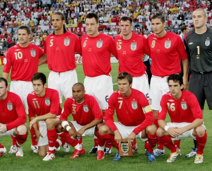 England Poised To Mash The Swedes