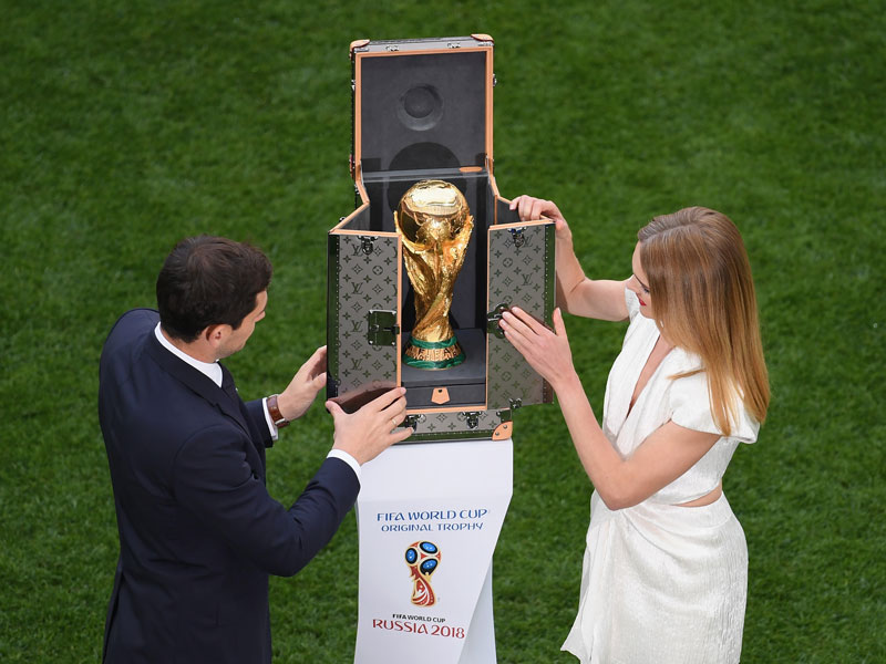 world cup trophy