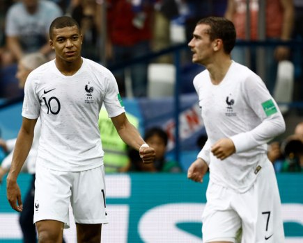 Superstars of France And Belgium Battle