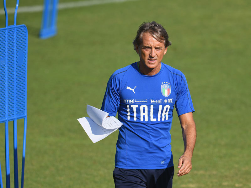 Mancini Gets Down To Serious Business