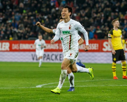 Ji Dong-won Was Two Goal Hero Against Dortmund
