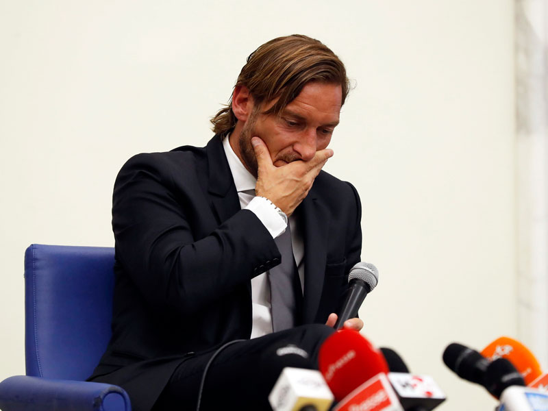 Totti Breaks With Roma After 30 Years