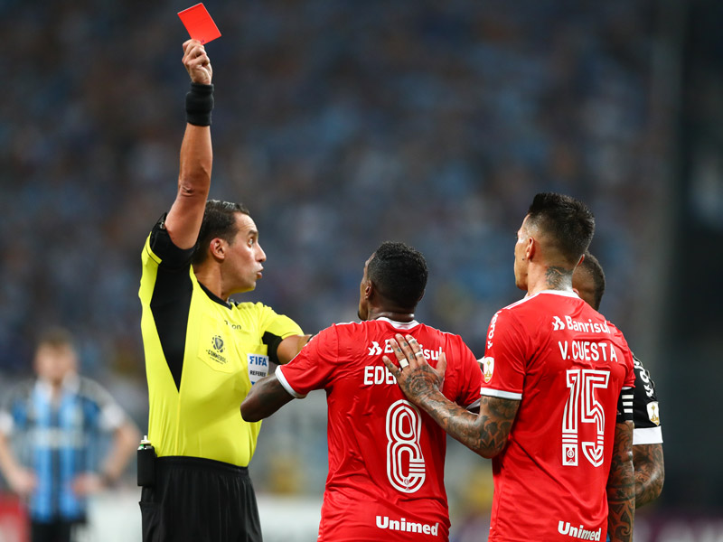 Eight Sent-off In Brazilian Derby Brawl